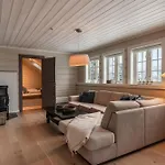 Spacious Detached House Of 209 Sqm In The Heart Of
