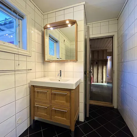 Spacious Detached House Of 209 Sqm In The Heart Of