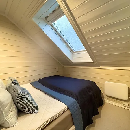 Spacious Detached House Of 209 Sqm In The Heart Of 別荘