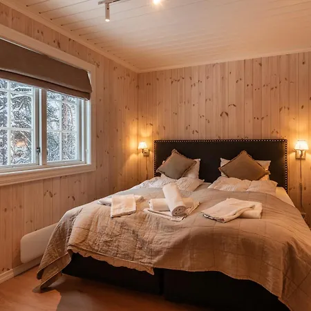 Vakantiehuis Spacious Detached House Of 209 Sqm In The Heart Of *