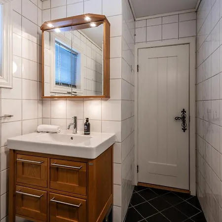 Spacious Detached House Of 209 Sqm In The Heart Of *