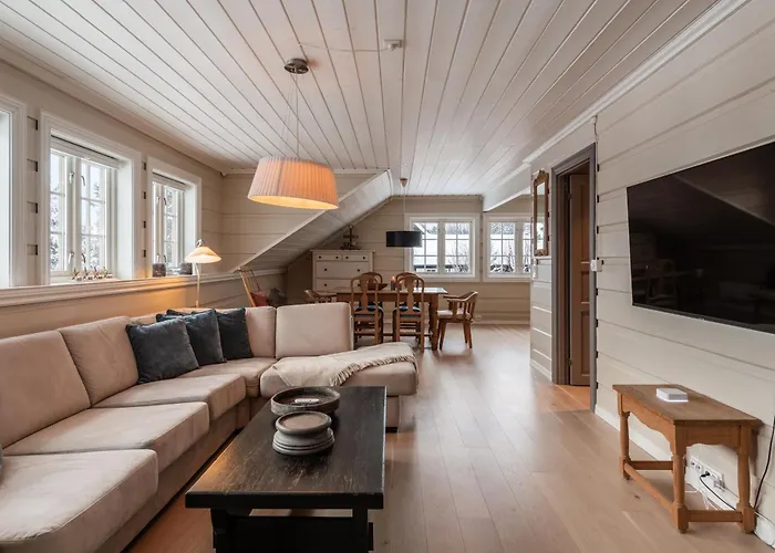 Semesterbostad Spacious Detached House Of 209 Sqm In The Heart Of *